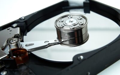 Ile kosztuje wymiana dysku i kiedy warto się na nią zdecydować?