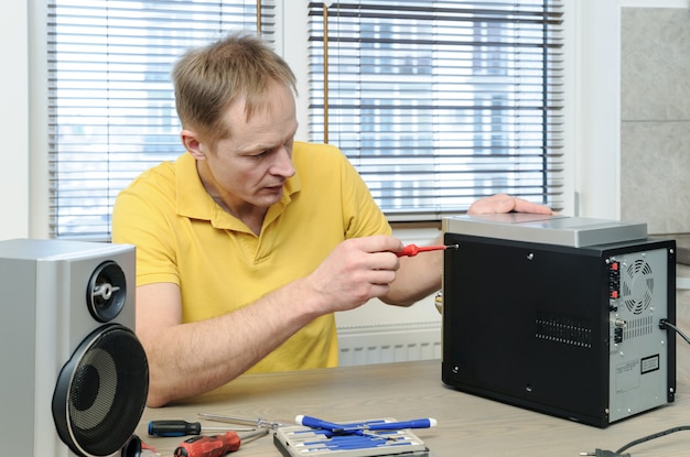 Jak zdjąć chłodzenie z procesora bez uszkodzeń?