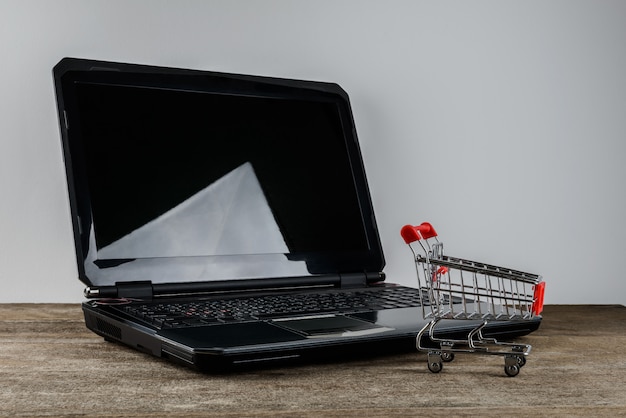 Jaki ultrabook kupić, by nie żałować wyboru?