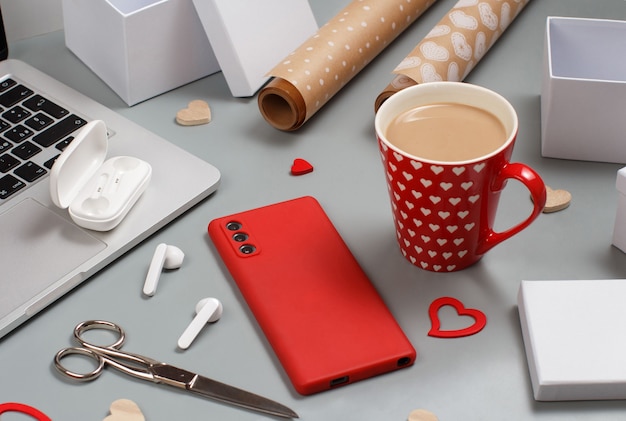 Jakiej firmy etui na telefon warto dziś wybrać?