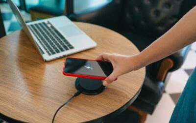 Jak sprawdzić czy telefon można ładować bezprzewodowo?