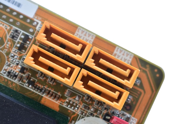 Płyta główna jaka najlepsza sprawdzi się do twojego komputera?